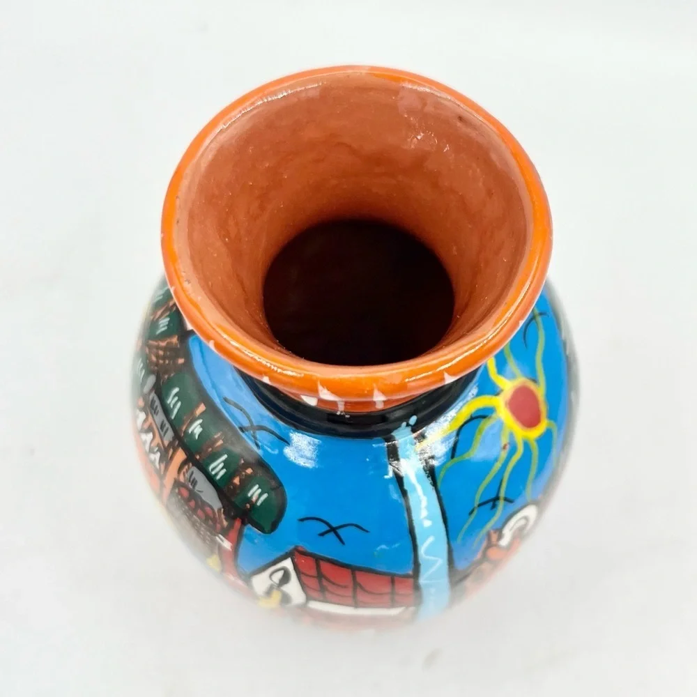 Vtg Terra Cotta‎ Folk Art Hand Painted Storyteller Vase 4.25” Tall EUC